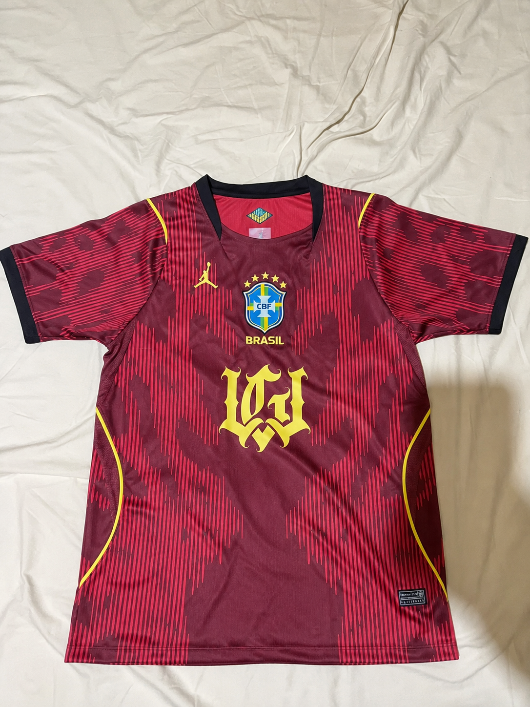 Foto de Cristina Ruiz con su camiseta